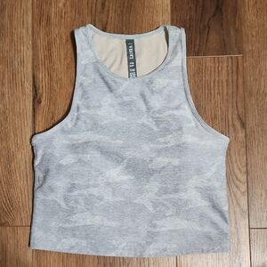 Vuori Camo Tank